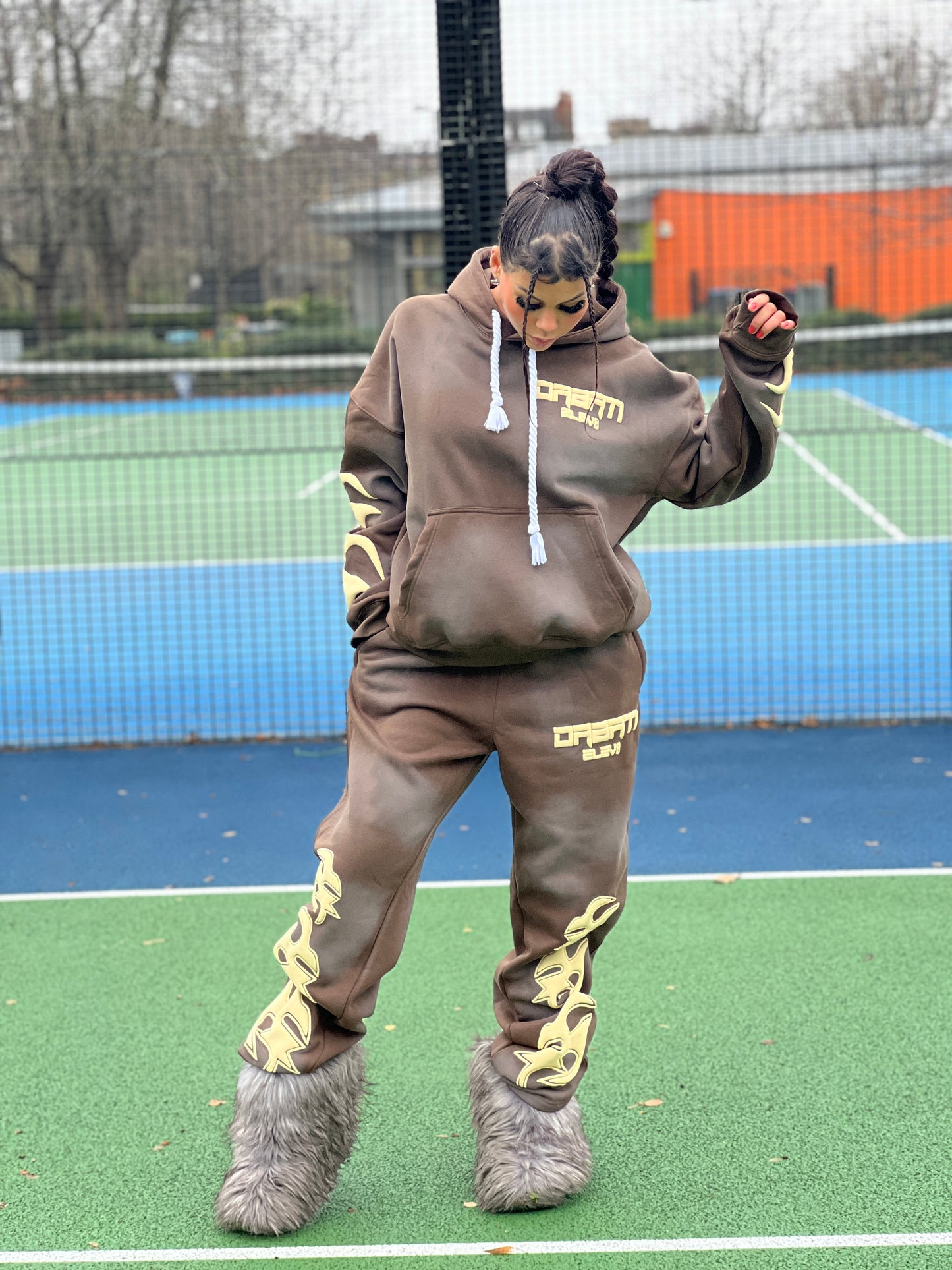 Elev8 Brown and Cream  Puff Print