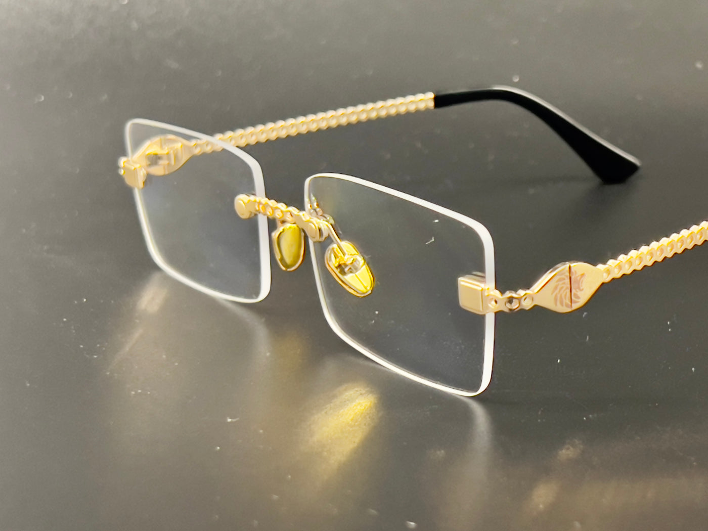 DB 12 Exclusive Gold Clear Lens