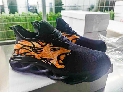 BlackBall V8 Trainers